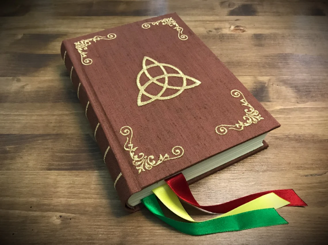 Handmade Book of Shadows by The Little Sorcerer