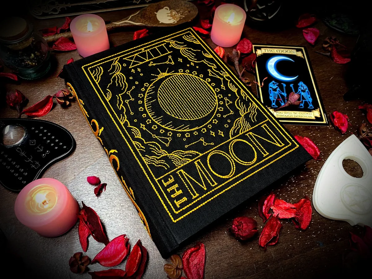 The Moon Tarot
